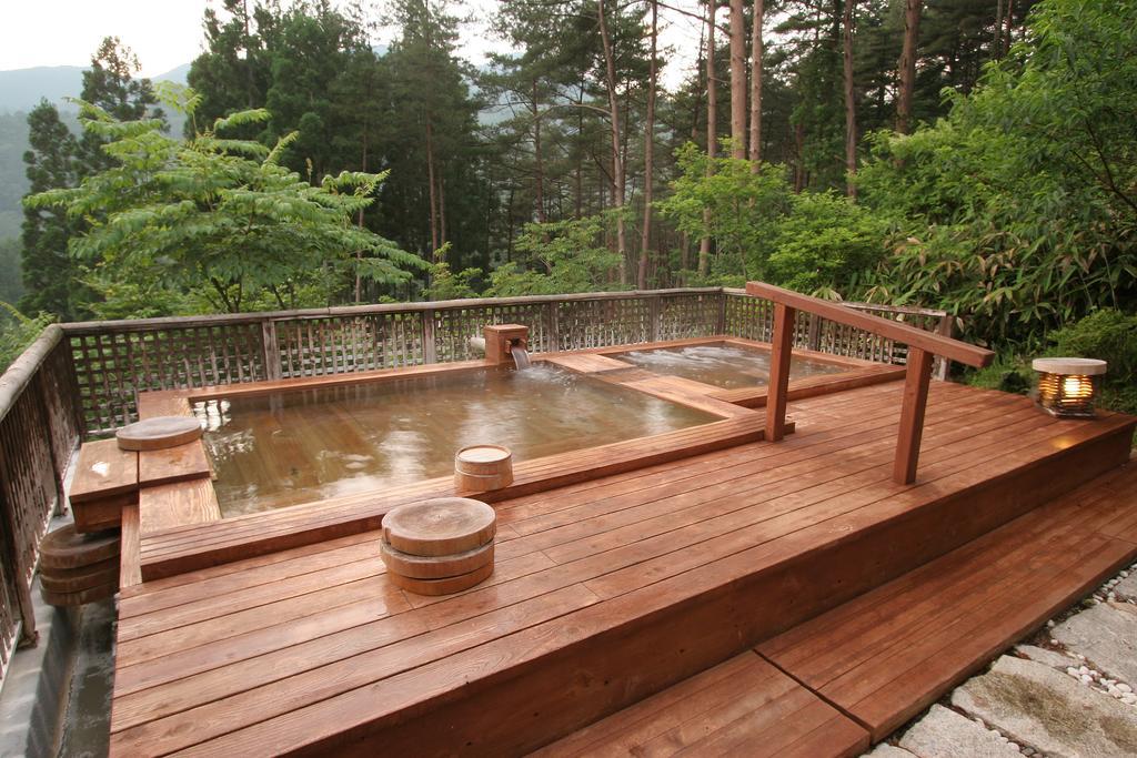 Tokonamiso Hotel Nagiso Buitenkant foto