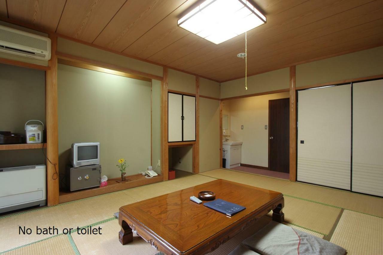 Tokonamiso Hotel Nagiso Buitenkant foto
